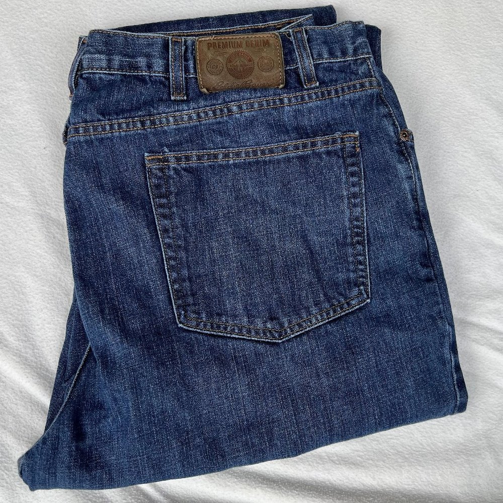 Eddie Bauer Premium relaxed fit men's riveted 5-pocket denim jeans 38x31 meas